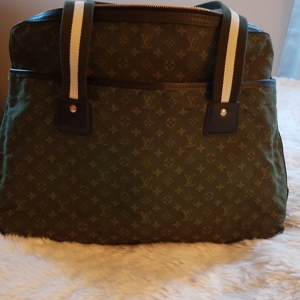 Louis Vuitton handbag
